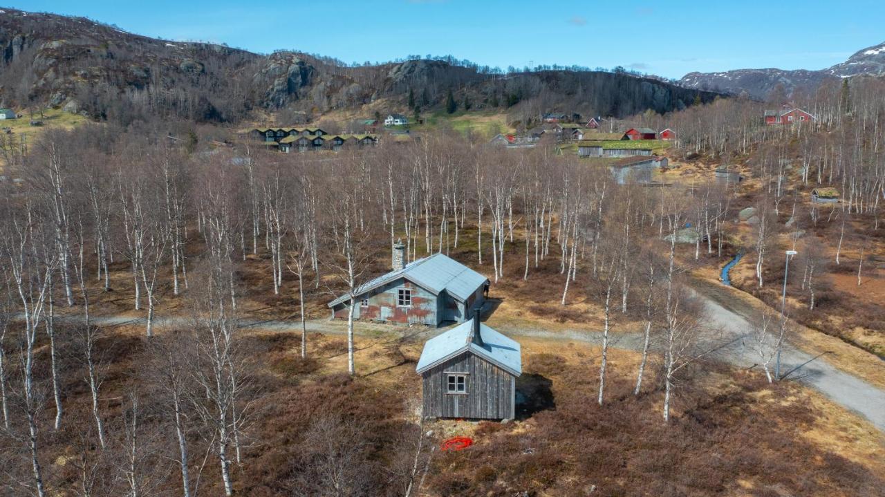 Unique Cabin Sikringsbua In Sirdal Tjorhom Exterior foto
